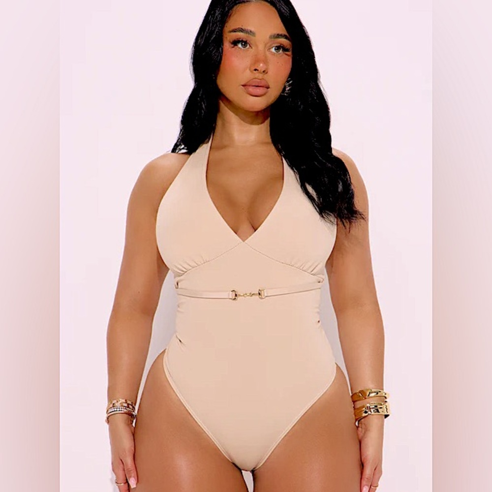 Calling Off Taupe Halter Bodysuit NEW 🏷️